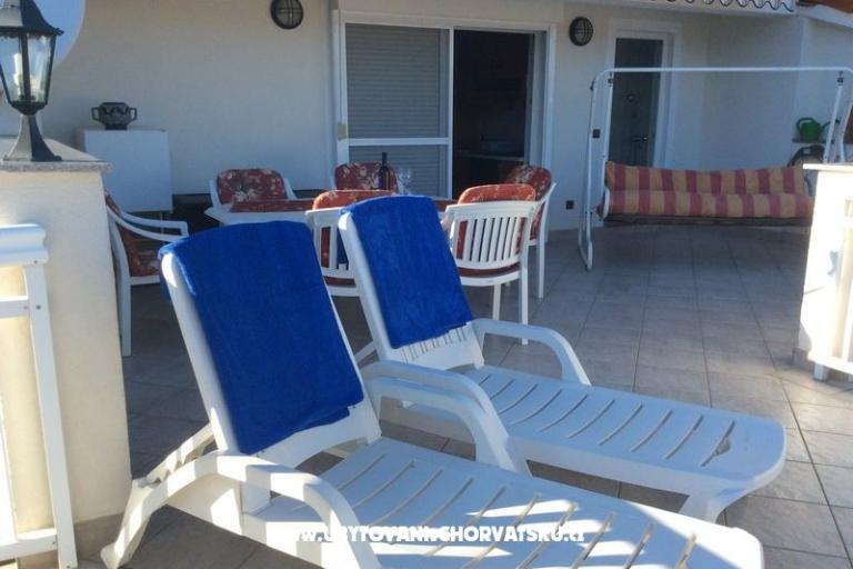 Apartments Luka – photo 10