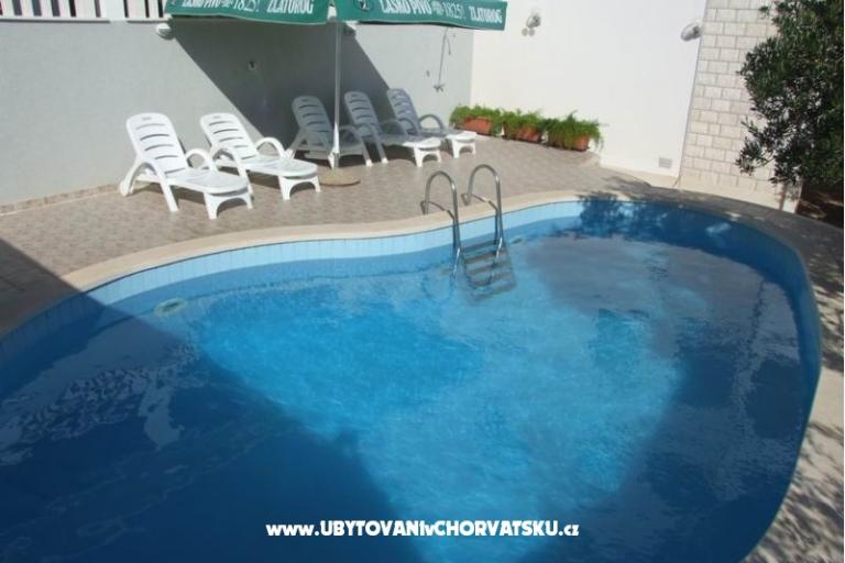 Apartments Villa MANDINA with pool – photo 5