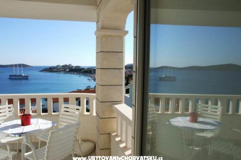 Apartments Villa MANDINA with pool – photo 6