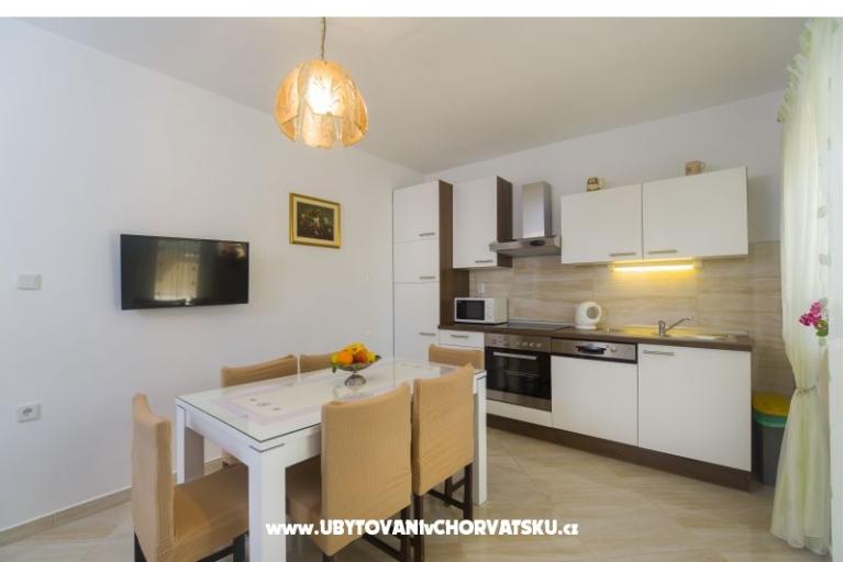 Apartments Kuvek – photo 6