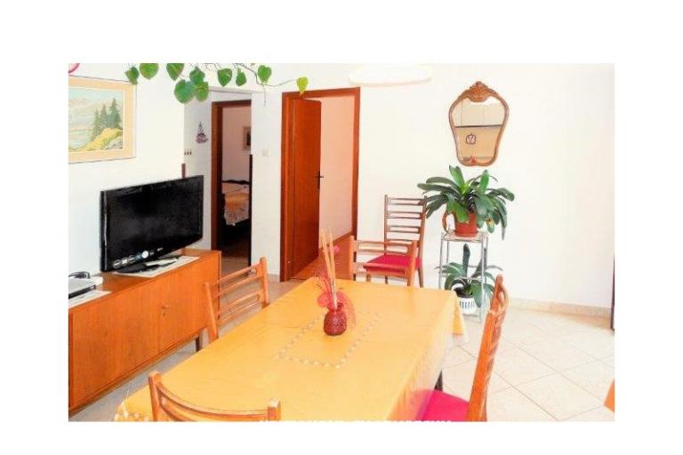 Luka Tadic Apartments – photo 9