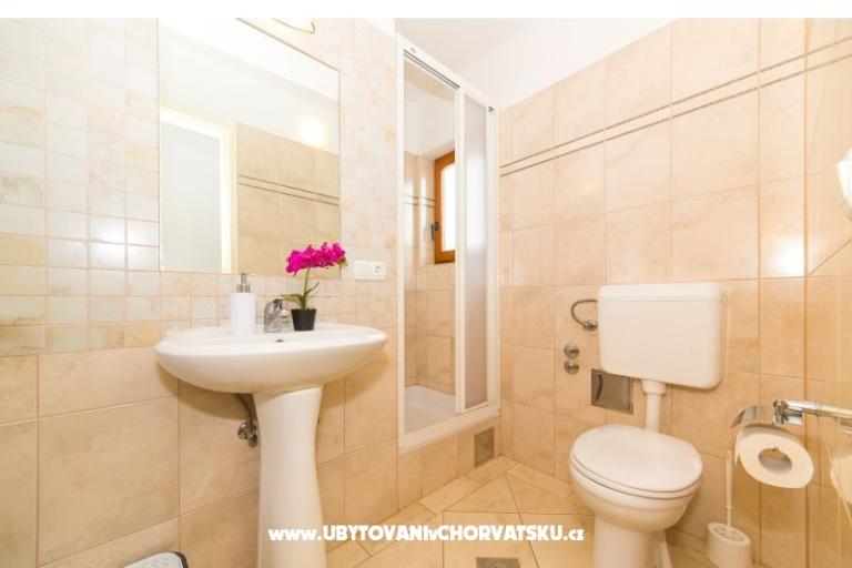 Apartments Vila Nena with pool – photo 17