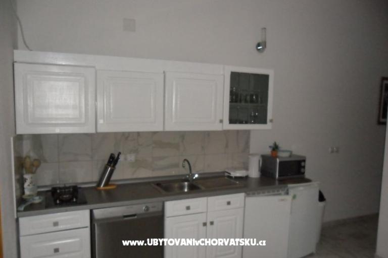 Apartments Maslenica – photo 4