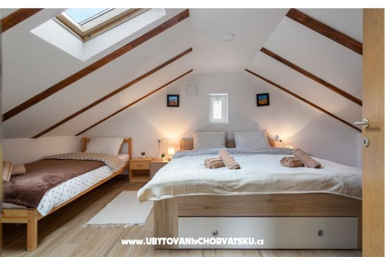 Secret forest house – photo 12