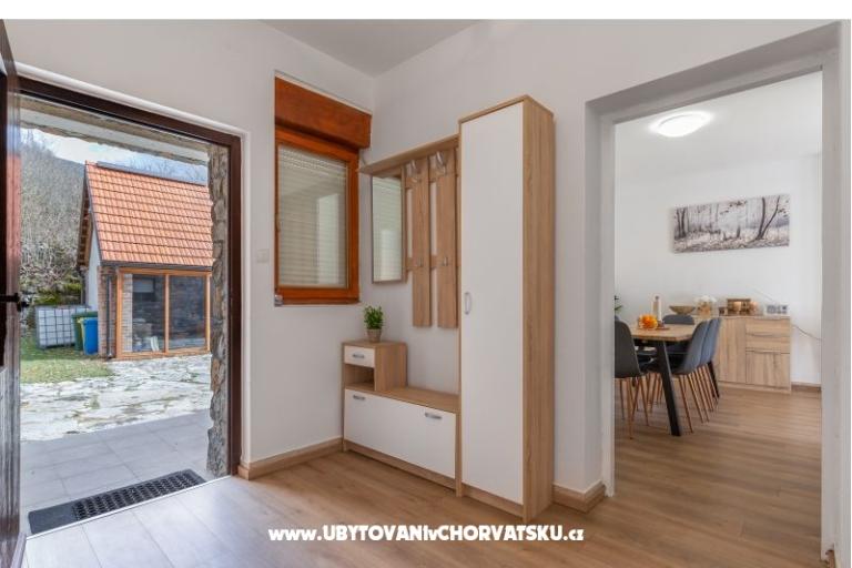 Secret forest house – photo 15