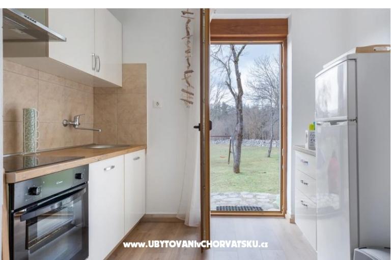 Secret forest house – photo 6