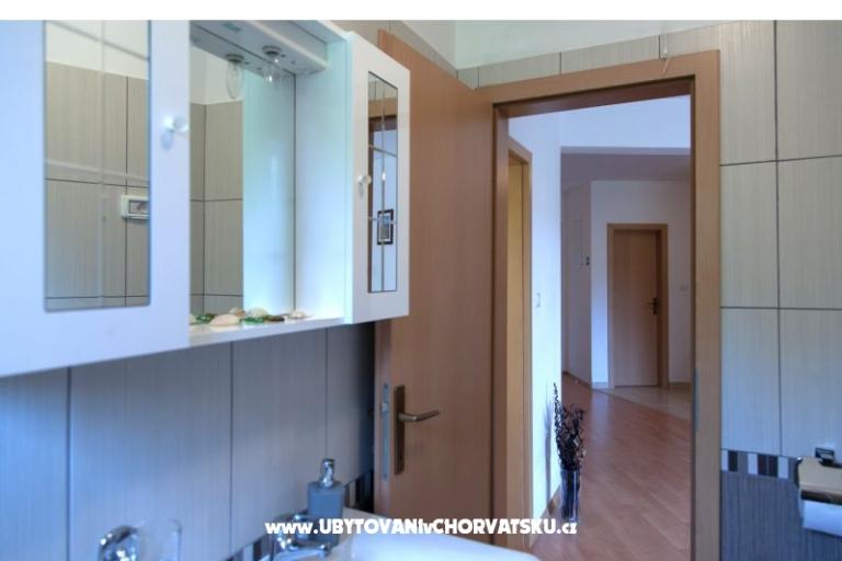 Apartment Helga Liznjan - Medulin – photo 16