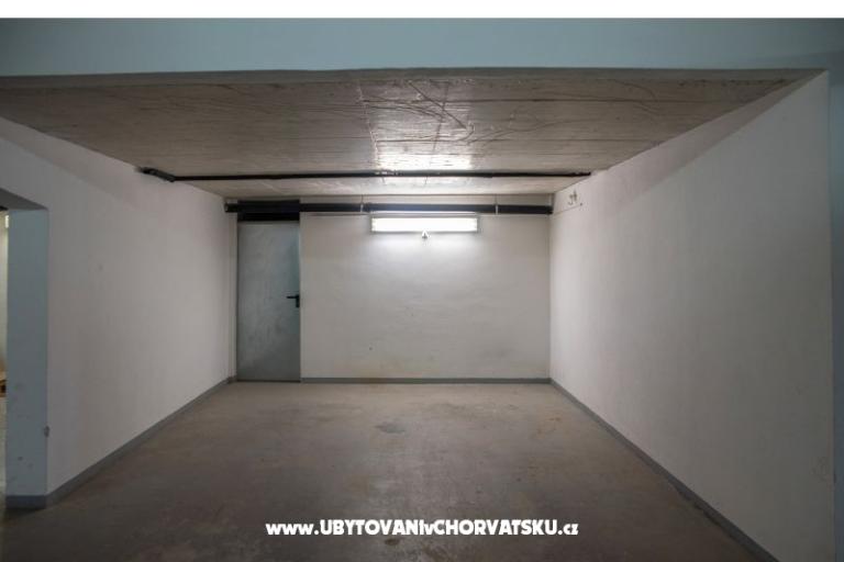 Apartment Maksim – photo 11
