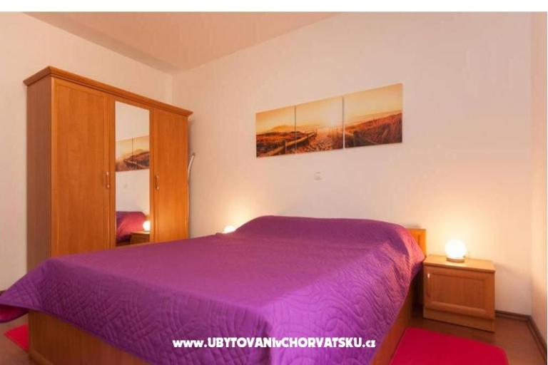 Apartment Oliva D1 with pool – photo 14