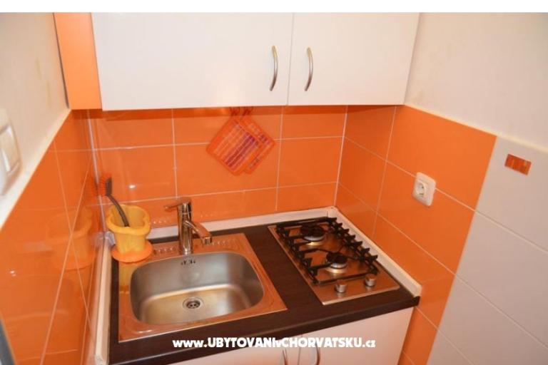 Apartments Roza – photo 18