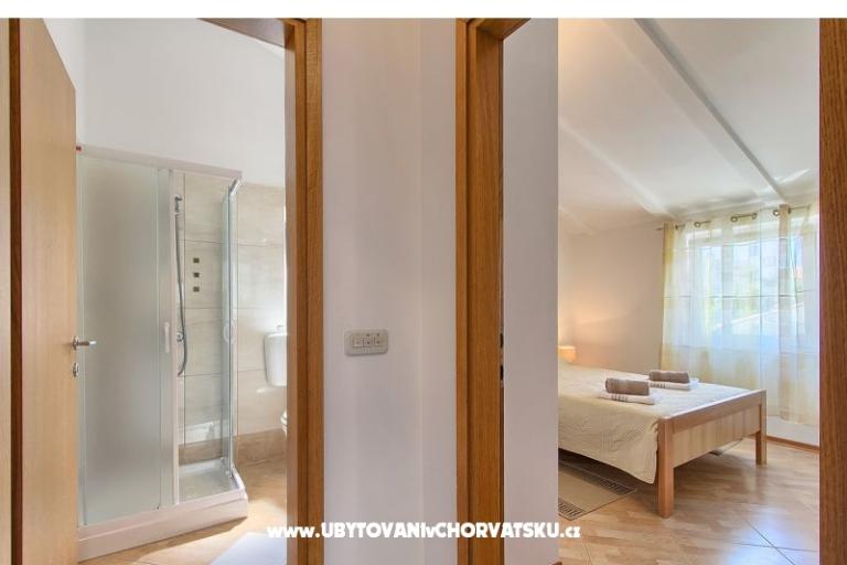 Apartments Tony – photo 12