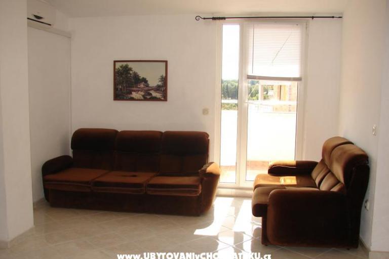 Apartments  Andjela  Ližnjan – photo 8