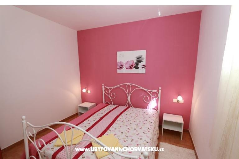 Apartments Sara – photo 15