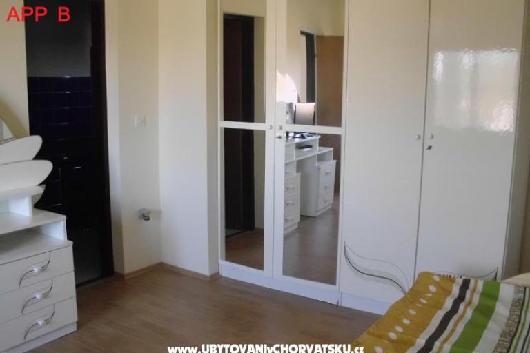 Apartments MUTI – photo 10