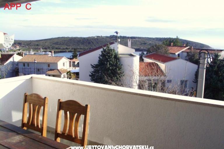 Apartments MUTI – photo 13