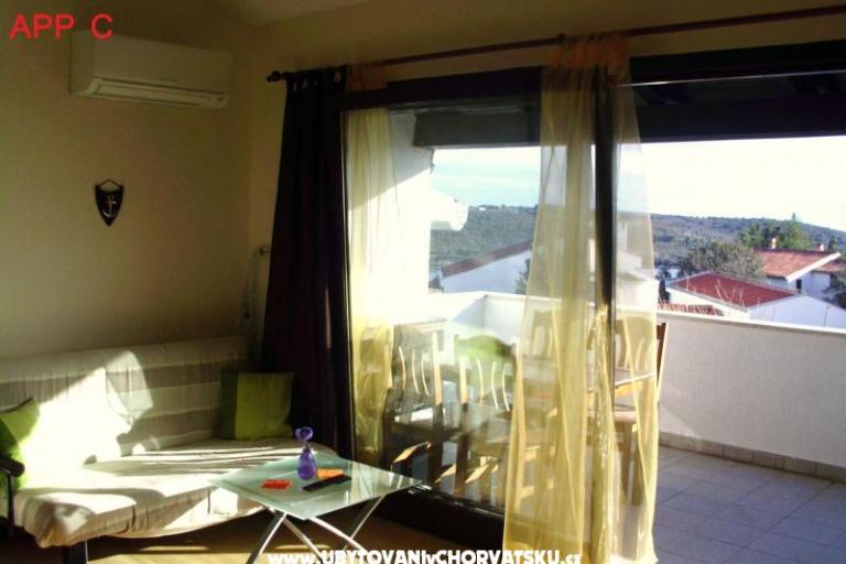 Apartments MUTI – photo 14