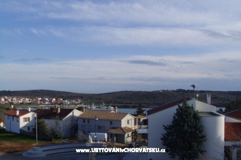 Apartments MUTI – photo 18