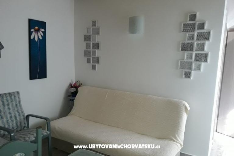 Apartments SUNI – photo 11