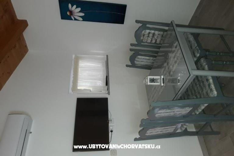 Apartments SUNI – photo 12