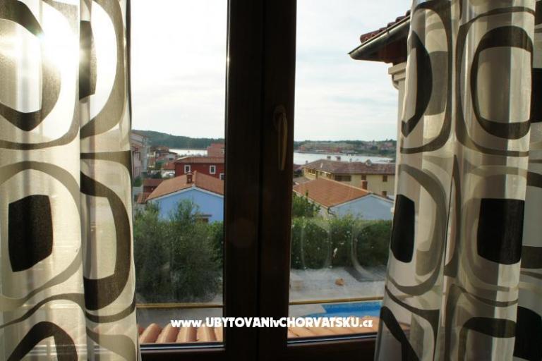 Apartments with pool Volme – photo 12