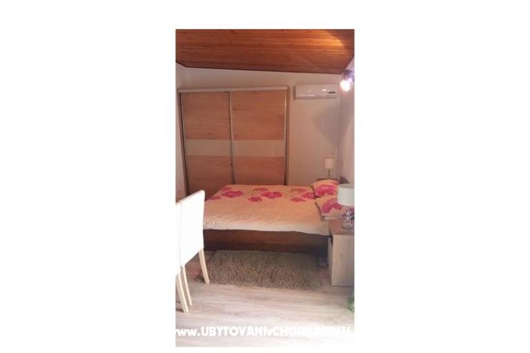 Apartments Snježana Carev – photo 6