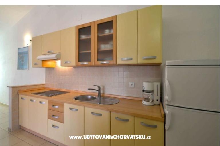 Apartments Julija – photo 12