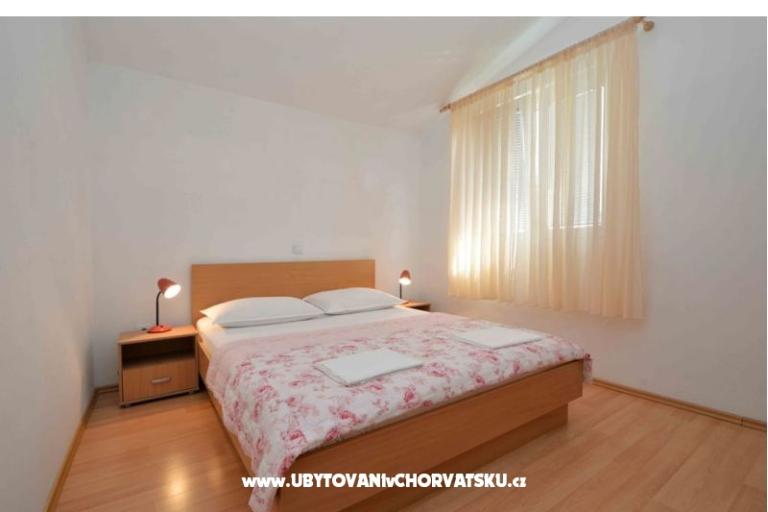 Apartments Julija – photo 13