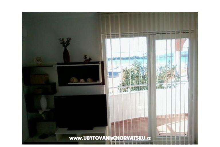 Apartments Mile – photo 4