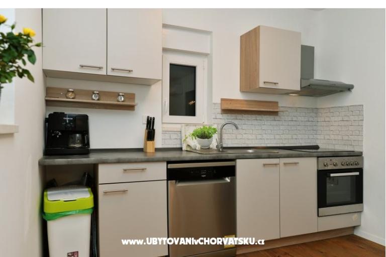 Your Pleasure Point – photo 15