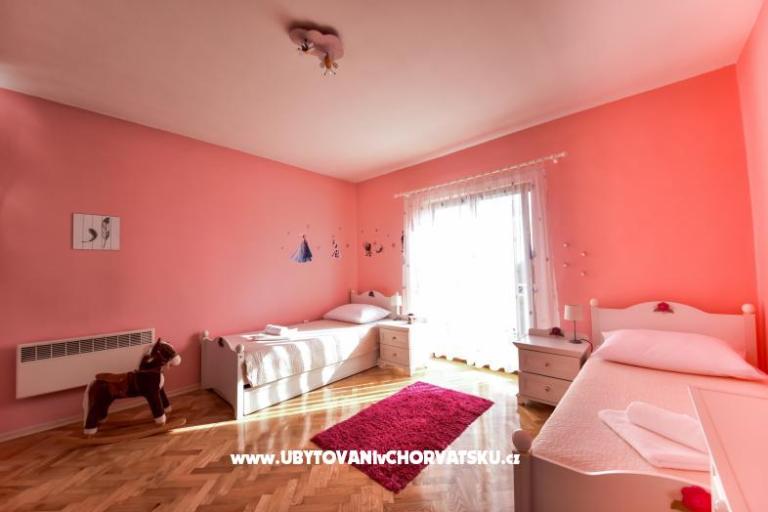 Apartment Ela – photo 3