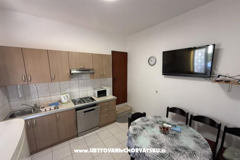 Apartment Irena – photo 7