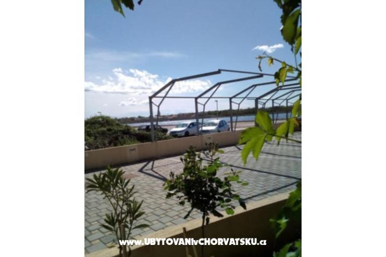 Apartment Edi – photo 2