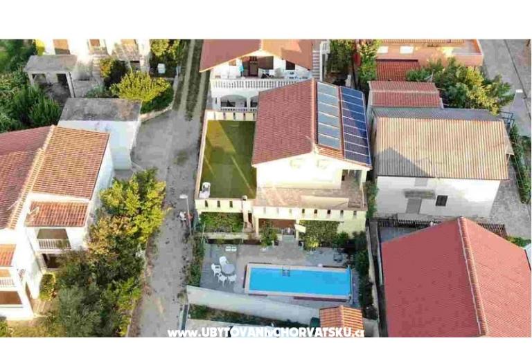 Apartments Elizabeth – photo 10