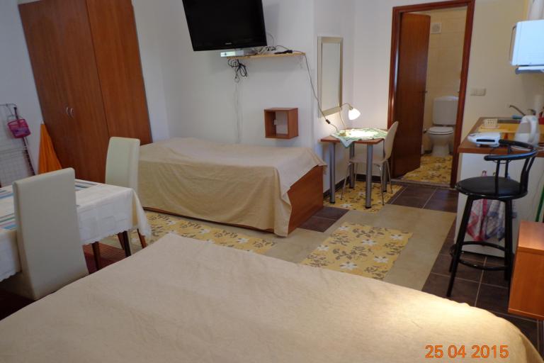 Apartments Elizabeth – photo 4