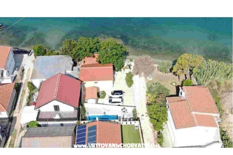 Apartments Elizabeth – photo 9