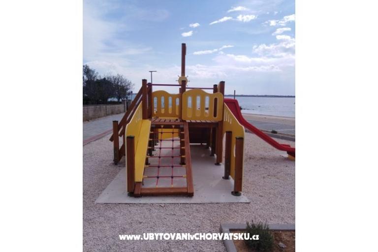 Apartments Jadranka Vrsi Mulo – photo 3