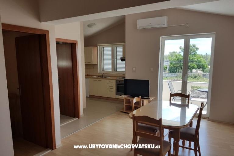Apartments Mrdelja Vrsi – photo 7