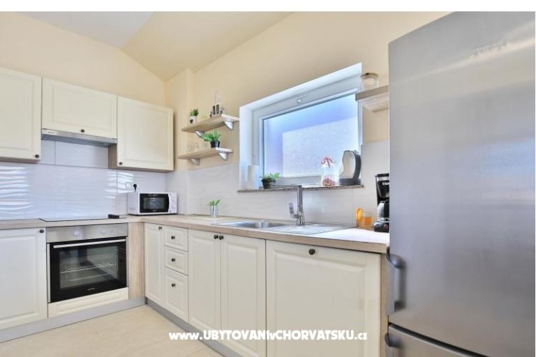 Apartments Mica – photo 13