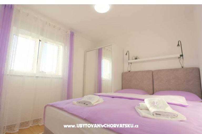 Melia Nin – photo 20