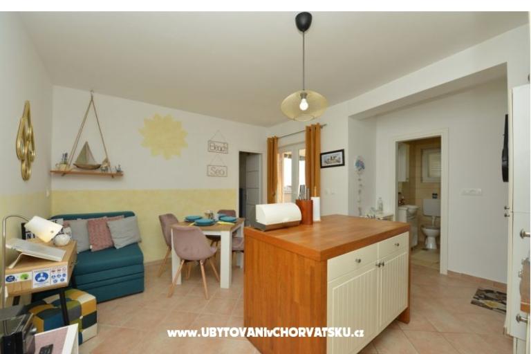 Apartment Bonzo Novalja – photo 4