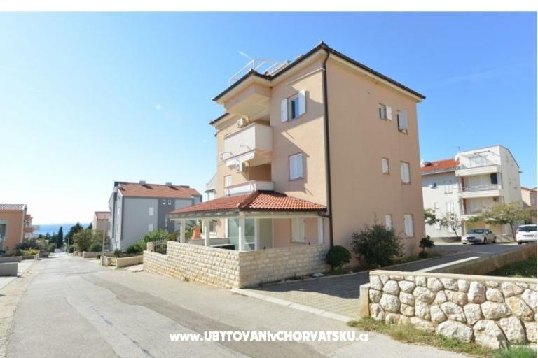 Apartment Bonzo Novalja – photo 8