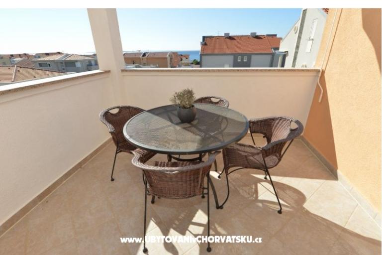 Apartment Bonzo Novalja – photo 9
