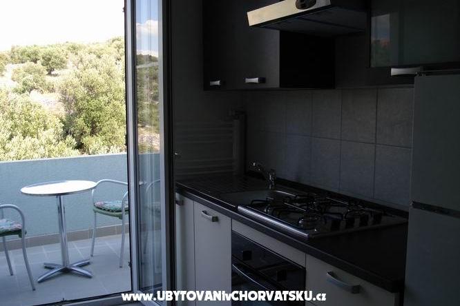 Apartments Jakišnica – photo 16