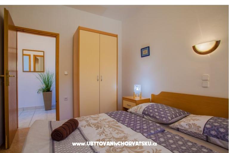 Apartments Komešić – photo 10
