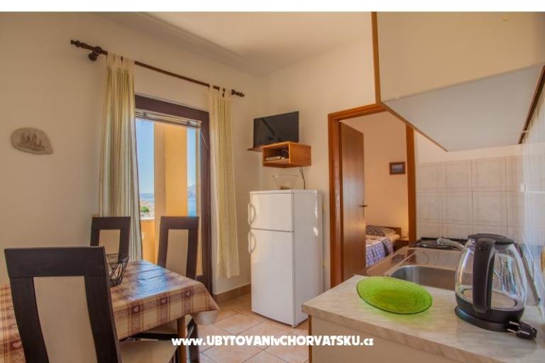 Apartments Komešić – photo 14
