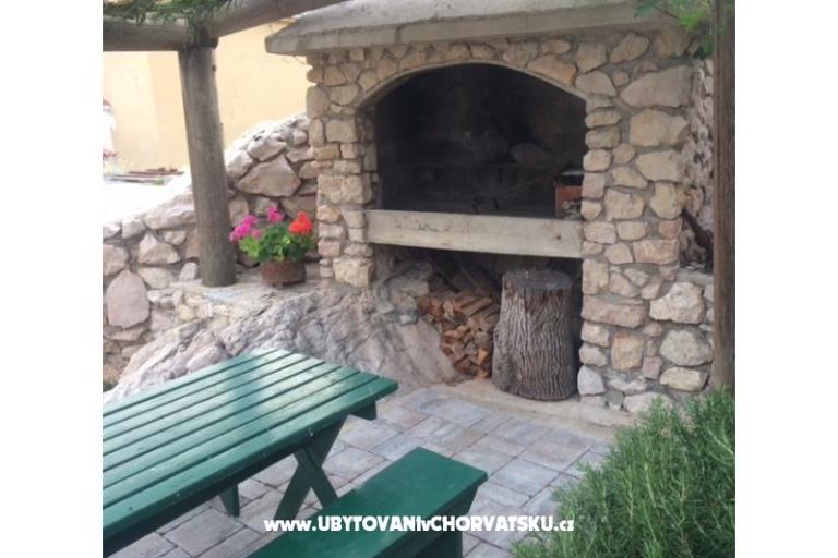 Apartments Tina Dražica – photo 11