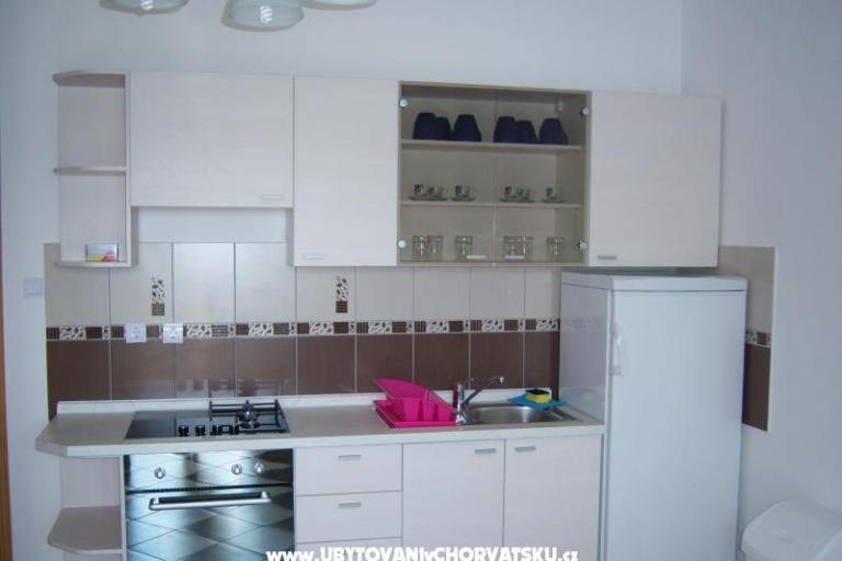 Apartments Tomi – photo 13
