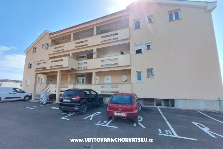 Apartments Zrnc – photo 2
