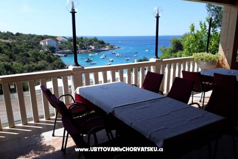 Macadams apartmani i restoran – photo 10