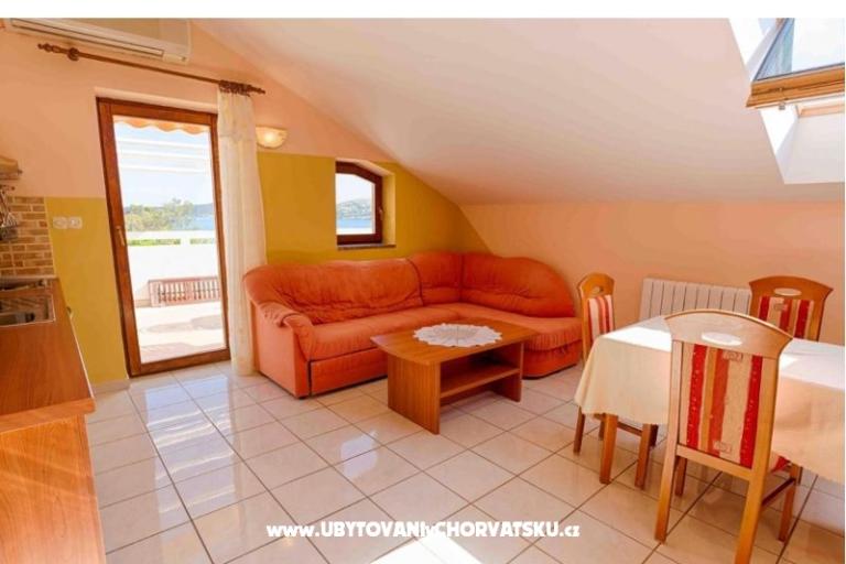 Ariela on the beach – photo 7